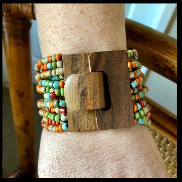 Multi Strand Glass Bead Handmade Bracelet with Monkey Pod Wooden Clasp - Picture 3 of 3